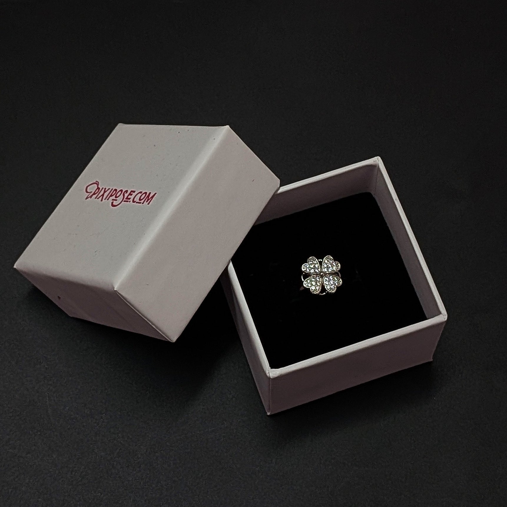 Four-Leaf Clover Anxiety Spinner Ring – Lucky Stress-Relief Jewelry