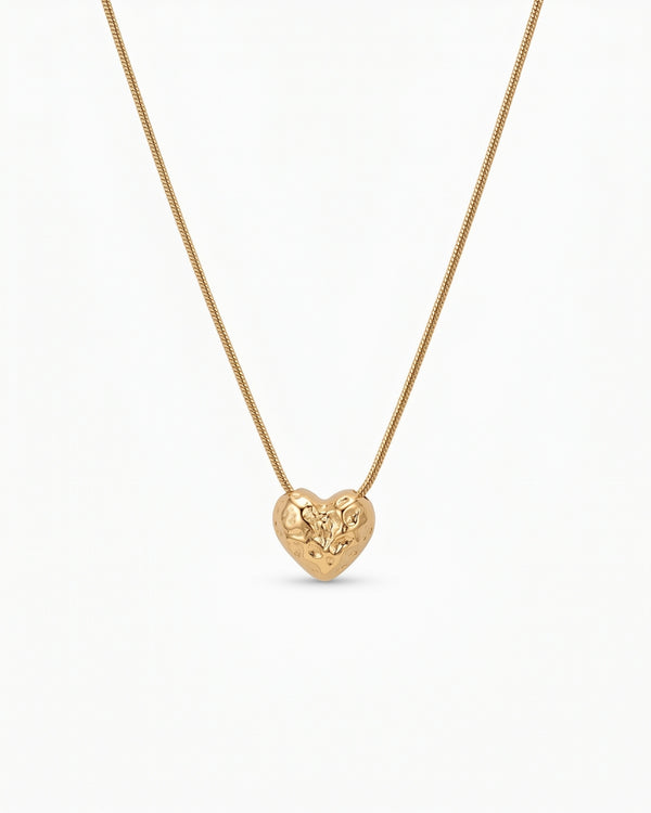 Heart Pendant Gold Chain Minimal Necklace
