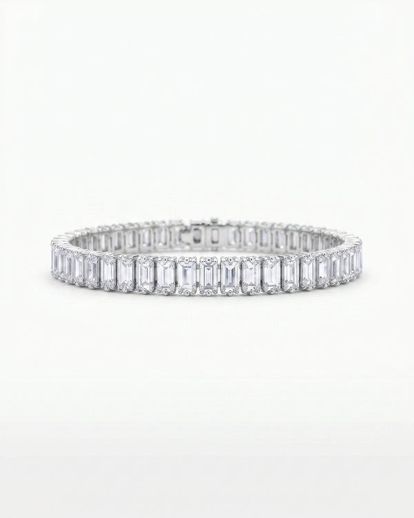 Elegant Silver Crystal Tennis Bracelet – Dazzling Shine